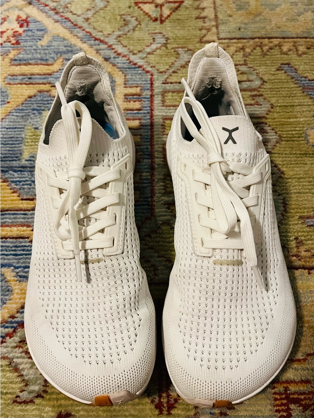 Flux Women’s Adapt Running Shoes - Picture 2 of 9